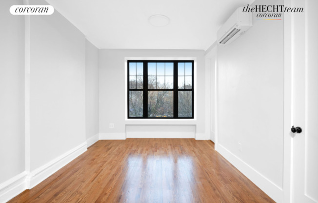 521 EASTERN PKWY