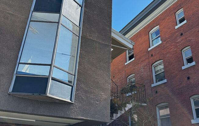 Summit Apartments @ Capitol Hill