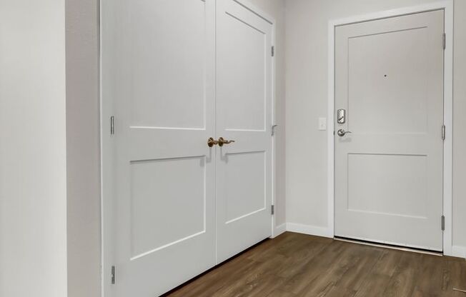 3 beds, 2 baths, 1,383 sqft, $2,375, Unit 153