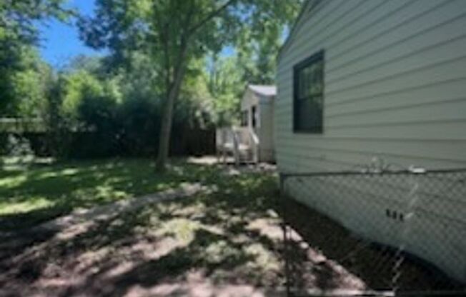 Spacious 3-Bedroom Home with 1-Car Garage