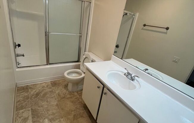 1 bed, 1 bath, 735 sqft, $2,700, Unit 201C