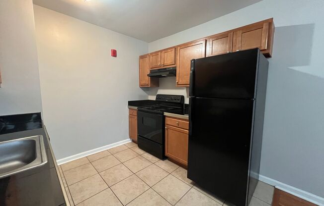 1 bed, 1 bath, 600 sqft, $1,539, Unit 5703 Hobart St. #21