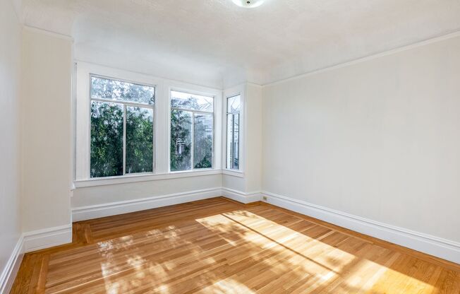 Outside Leasing - 1035-1039A Sanchez Street
