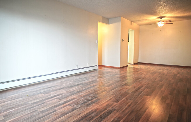 2 beds, 2 baths, $1,395, Unit #209