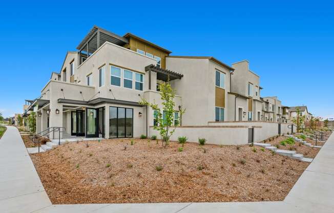 Exterior Views at Merge 56