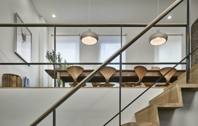 21 BLEECKER ST