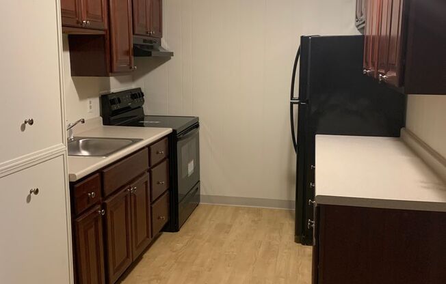 Townhouse Road Apartments