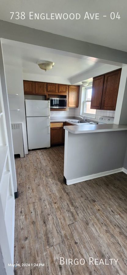 1 bed, 1 bath, 550 sqft, $1,050