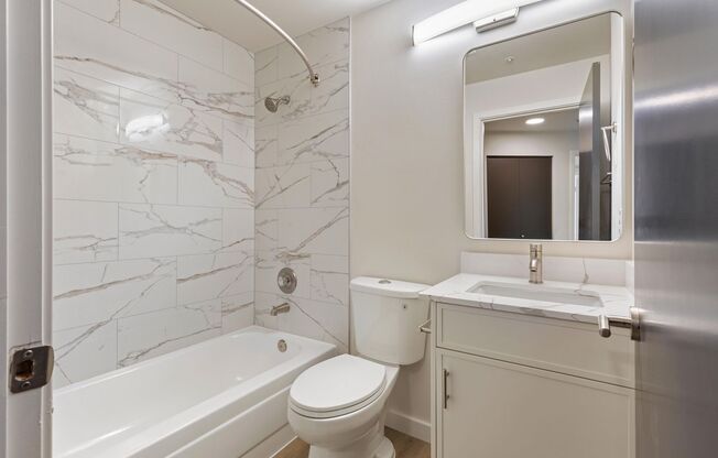 2 beds, 2 baths, 886 sqft, $3,545, Unit 401