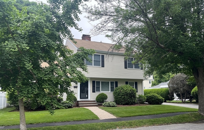 48 AUDREY RD