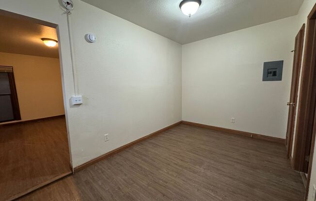 1 bed, 1 bath, 554 sqft, $1,595, Unit 10