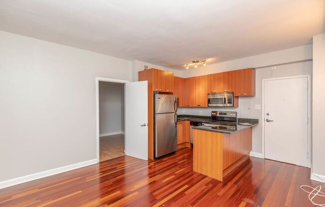 1 bed, 1 bath, $1,650, Unit 205