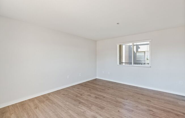 2 beds, 2 baths, 1,100 sqft, $2,799, Unit 401 R