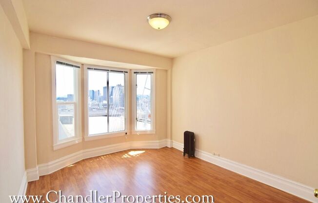 979 Sutter Street Apartments*