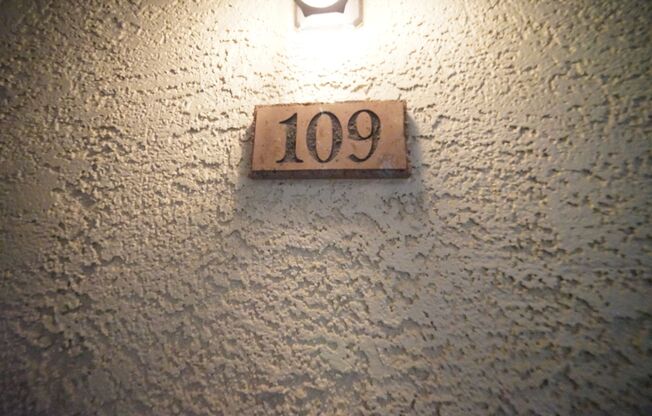NO SHOWINGS until 10/1/2025