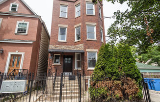 1840 N SAINT LOUIS AVE