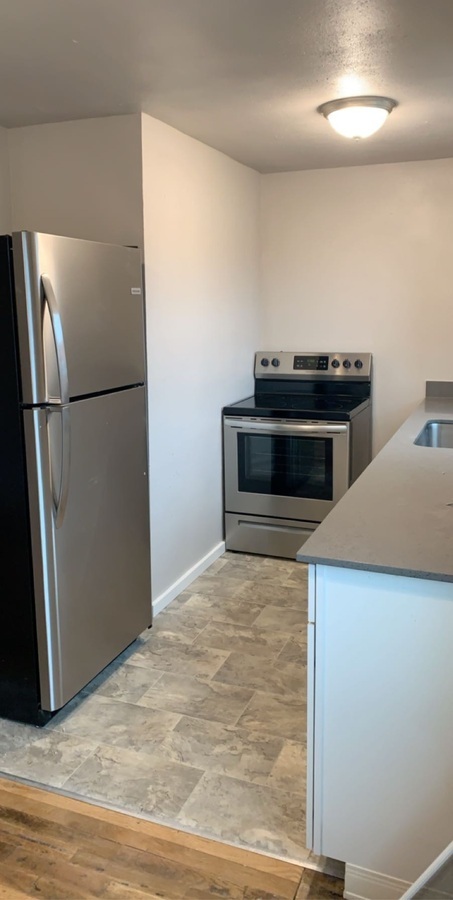 3809 South Thompson Avenue - 3