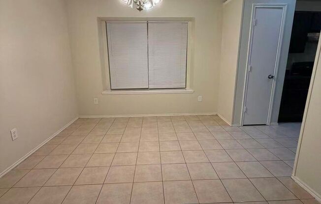 Beautiful 3 Bedroom 2 Bathroom in Mesquite!