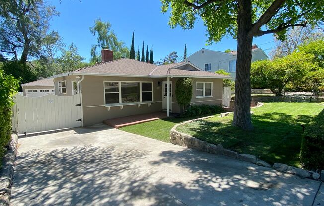 Freshly Renovated 3BR/2BA Pool Home – La Crescenta