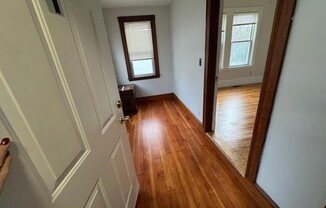 24 CORNELL ST
