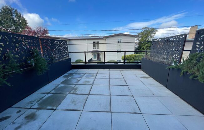 Studio, 1 bath, 260 sqft, $1,308, Unit L02