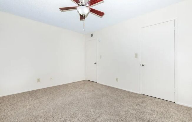 2 beds, 1 bath, 950 sqft, $1,445, Unit 26