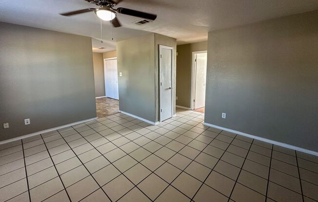 Cozy Two Bed In Heart of Killeen!!!