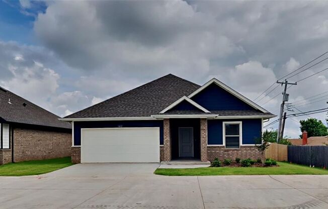Luxury 1 Bedroom 2 Bathroom Cottage in 55+ Community (GATES COMING SOON) (MOVE IN SPECIAL)