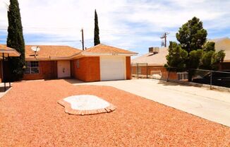 Nice Single Level Northeast Duplex With Refrigerated Air Located In Quiet Neighborhood