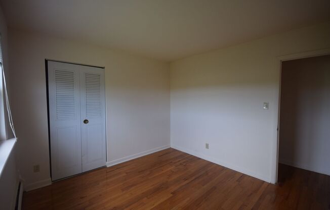 2 beds, 2 baths, 884 sqft, $1,495, Unit A-34