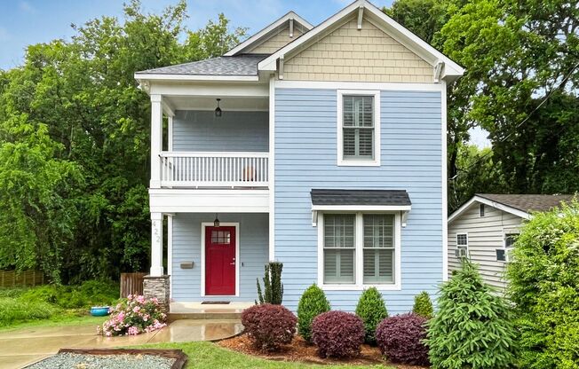 Exceptional 3BD, 2.5BA Downtown Raleigh House with Large Fenced Backyard