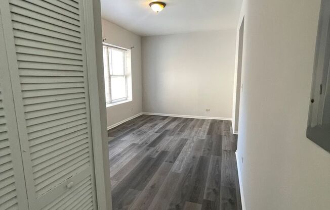 1 bed, 1 bath, $1,300