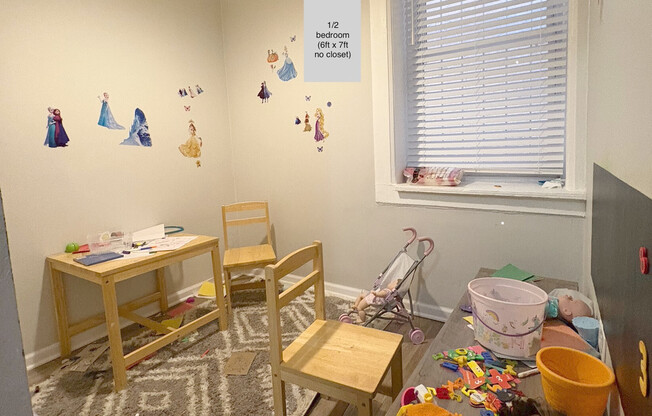 2652 W. 21st Place, Unit 2F