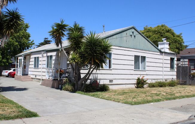 827-837 33rd St., Richmond, CA 94804