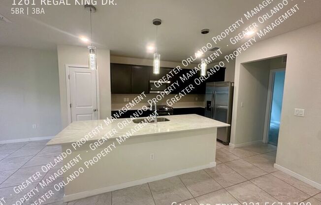 1261 REGAL KING DR