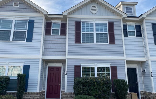 2 bedroom 2.5 bath townhome in Springlakes