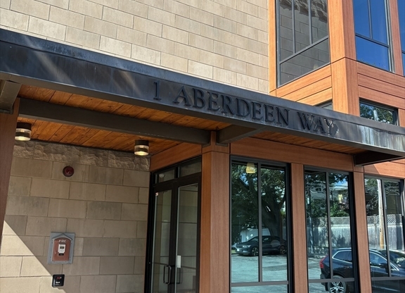 1 Aberdeen Way
