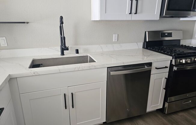 Beautiful Townhome For Rent