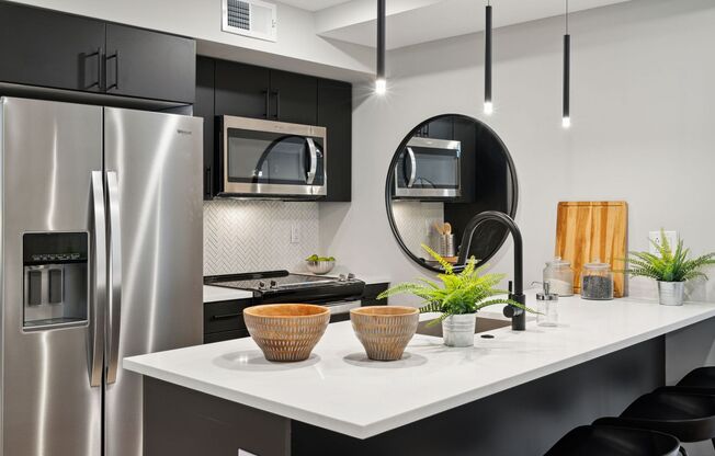 1 bed, 1 bath, 630 sqft, $1,575, Unit 211