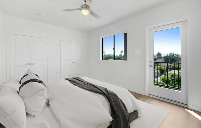 Shoreline Apartments