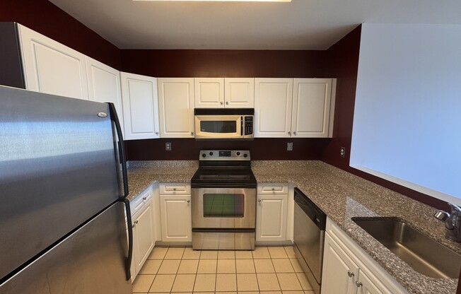 1 bed, 1 bath, 804 sqft, $2,400, Unit 804