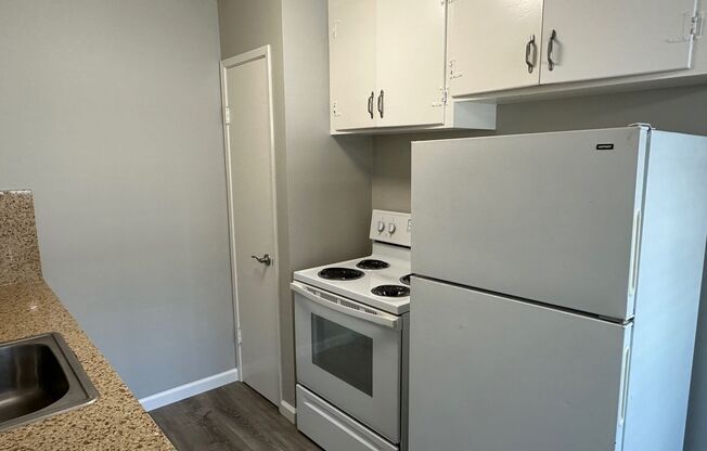 1 bed, 1 bath, 645 sqft, $1,895, Unit 2353 - 03