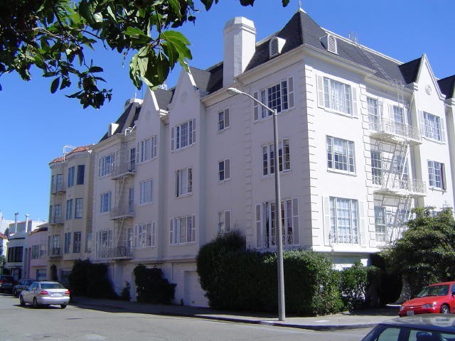 3330 Pierce Street