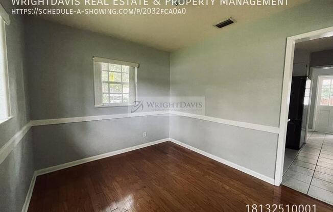 1039 S FRANKLAND RD