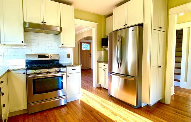 Gorgeous, remodeled 1925 Bungalow 4 bed 2 bath home