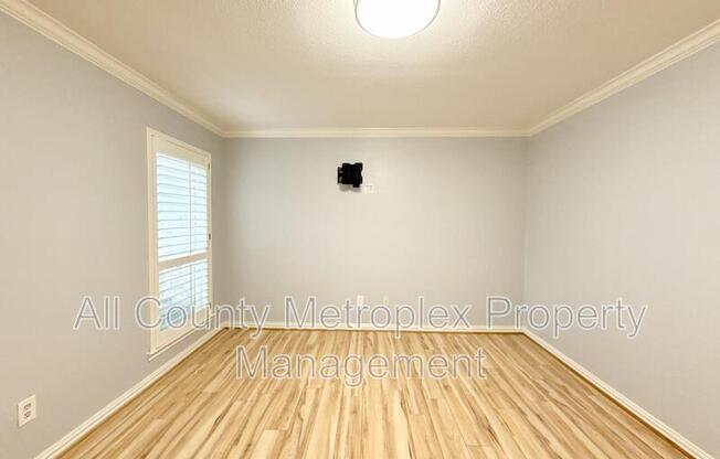 3927 SAINT CHRISTOPHER LN