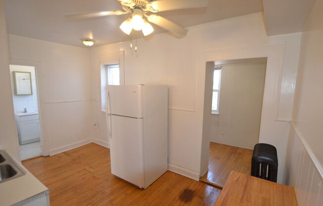 4407 N Kenneth
