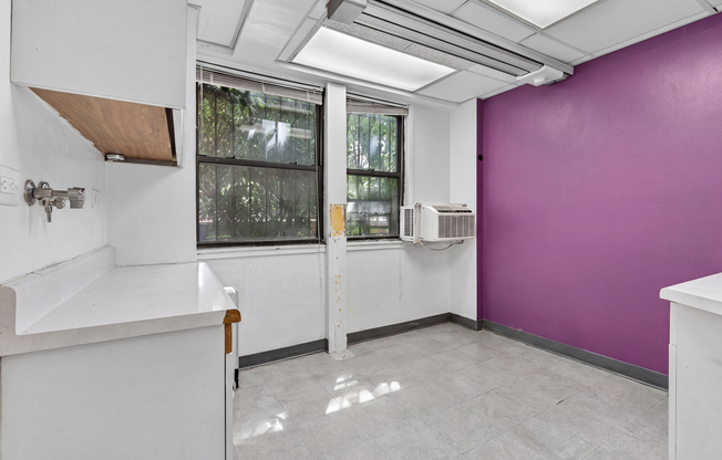Studio, 1 bath, 744 sqft, $6,000, Unit 1F