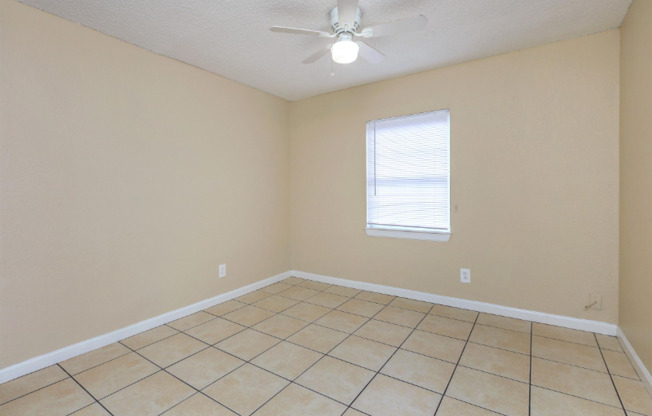 5901 S DL MABRY HWY