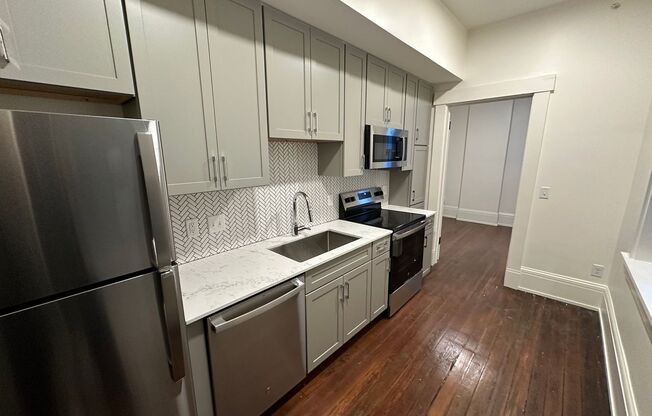 1 bed, 1 bath, 357 sqft, $895, Unit 202